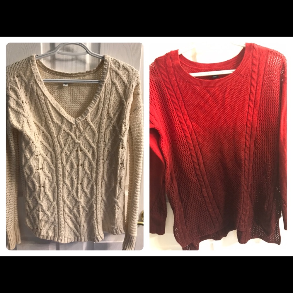 2 American Eagles Sweaters